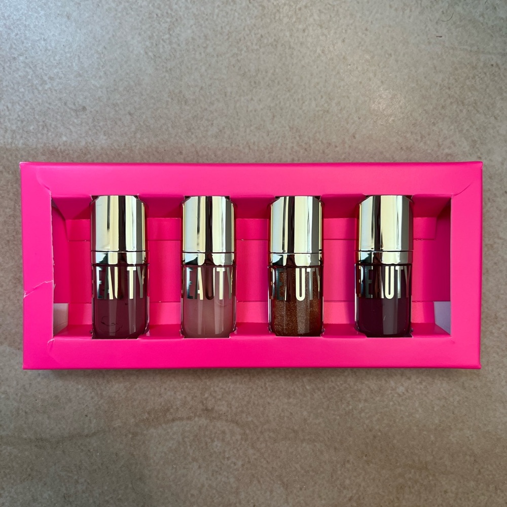 Mini Beyond Gloss Vault